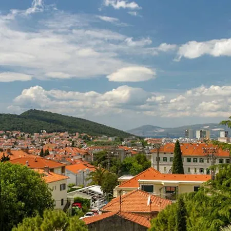 Palm Penthouse Terrace